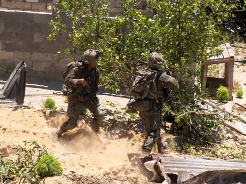 Israeli soldiers operate in the Gaza Strip during the IDF’s “Gideon’s Chariots” campaign, May 2025. Credit: IDF Spokesperson’s Unit.