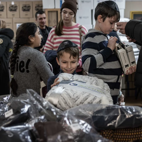 According to Odessa Chief Rabbi Avraham Wolff, Chabad has provided approximately 7,000 families, including the 187 Holocaust survivors left in Odessa, with boxes of provisions each month, funded by the International Fellowship of Christians and Jews. Credit: IFCJ/Avishag Shaar-Yashuv.