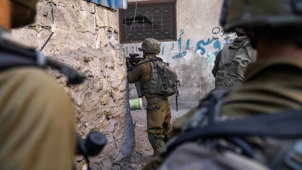 Israeli troops operating in the Hamas-ruled Gaza Strip, Dec. 29, 2023. Credit: IDF.