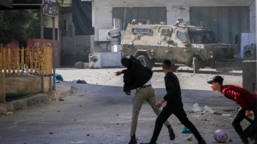 Palestinians attack Israeli security forces during a raid in Jenin on Jan. 26, 2023. Photo by Nasser Ishtayeh/Flash90.