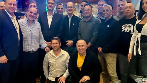 Israeli firefighters arrive in Los Angeles. Credit: X.