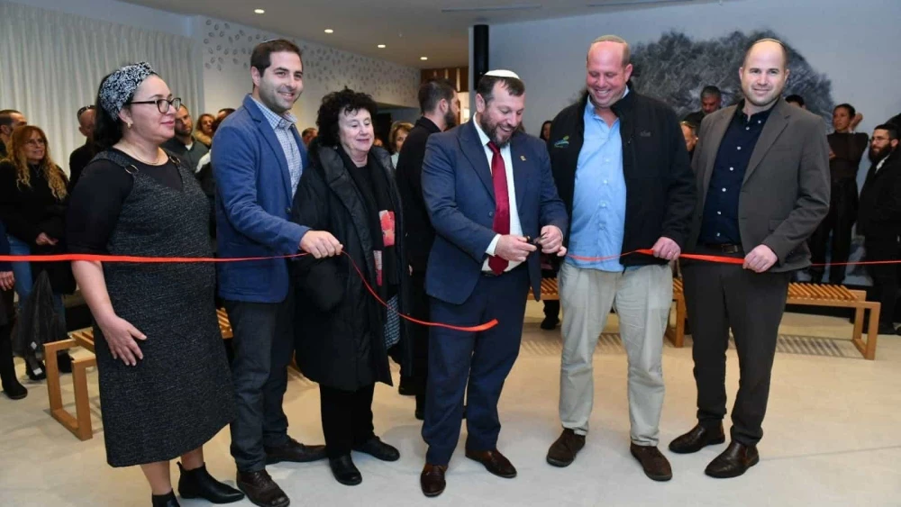 Israeli Heritage Minister Amichai Eliyahu opens the "Hall of Return" at the Gush Etzion Heritage Center in Kfar Etzion, Judea, Jan. 13, 2026. Photo by Meir Elifor.