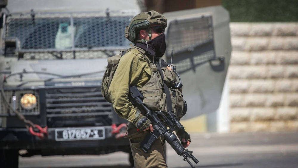 Israeli security forces raid the Palestinian Askar refugee camp near Nablus in Samaria, on Aug. 23, 2026. Photo by Nasser Ishtayeh/Flash90.