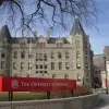 Front view of the University of Winnipeg and U of W Collegiate, take from Portage Avenue. Credit: KrazyTea/Wikimedia Commons.