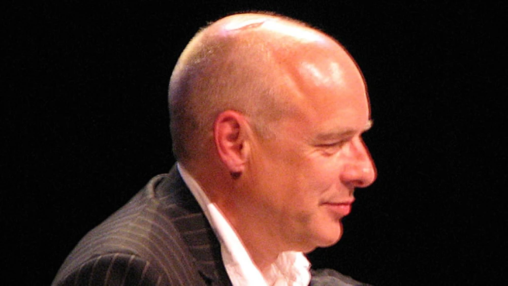 Brian Eno, 2006. Credit: Wikimedia Commons.