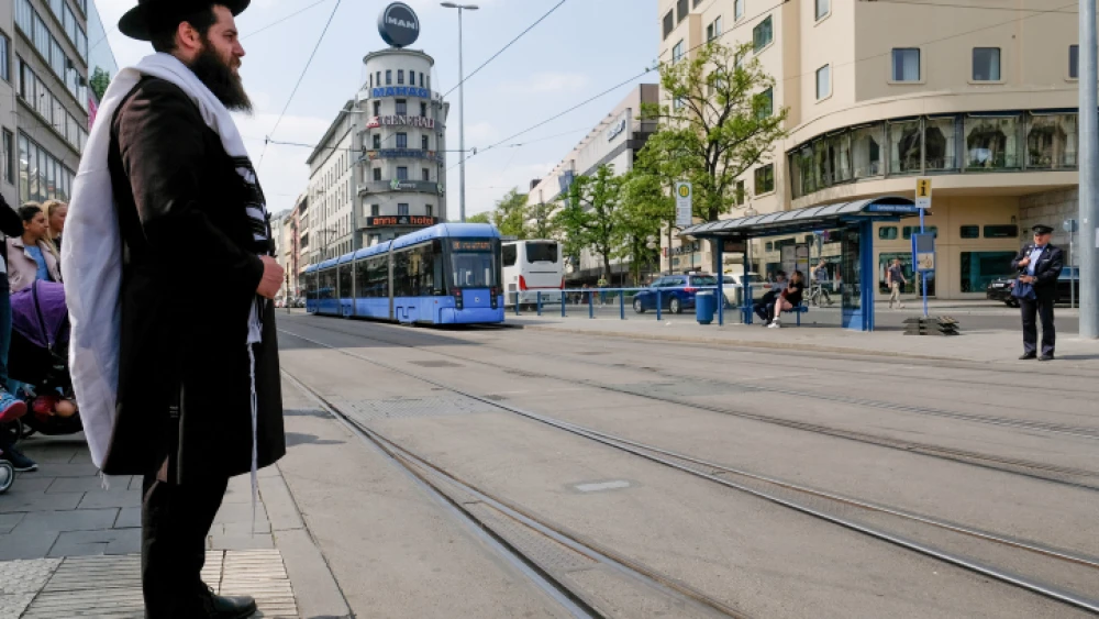 A Jewish man waiting on the streets in Munich, Germany on May 5, 2018. Photo by Nati Shohat/Flash90.