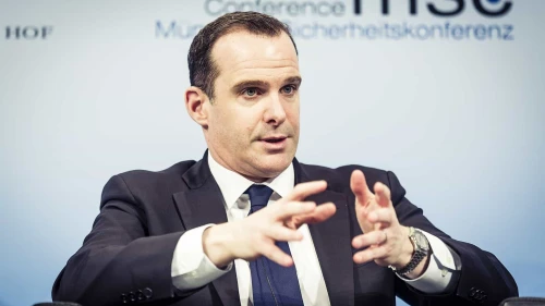 U.S. diplomat Brett McGurk speaks at the Munich Security Conference in 2017. Credit: Kuhlmann/MSC via Wikimedia Commons.