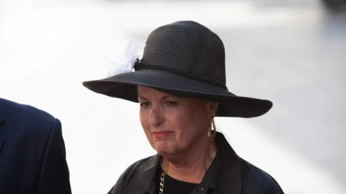 Esther Pollard, wife of convicted Israeli spy Jonathan Pollard, speaks to the press outside her home in Jerusalem on July 29, 2015. Photo by Flash90.