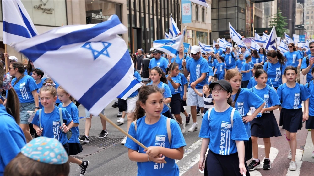Children march in the “Celebrate Israel Parade” in New York City on May 22, 2022. Credit: Don Pollard/Office of Gov. Kathy Hochul.