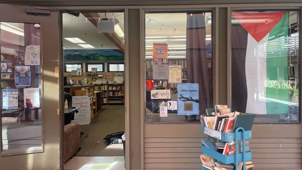 Groundwork Books, Storefront