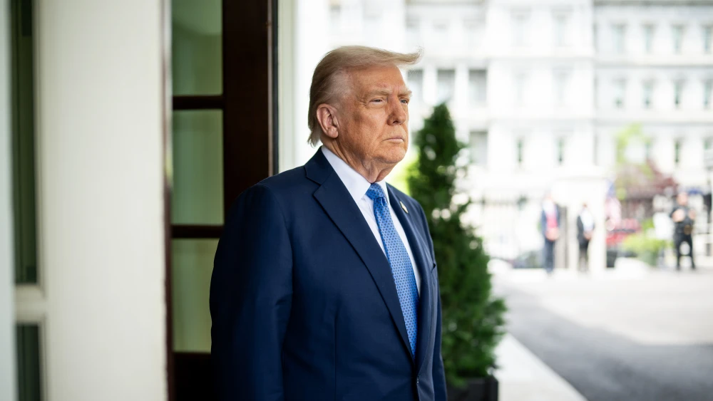 US knows ‘exactly where’ Ayatollah Khamenei is hiding, Trump posts ...