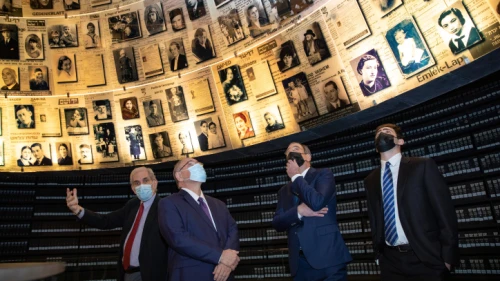 U.S. Ambassador to Israel Thomas Richard Nides visits the Hall of Names at the Yad Vashem holocaust memorial museum in Jerusalem, Dec. 2, 2021. Photo by Olivier Fitoussi/Flash90.
