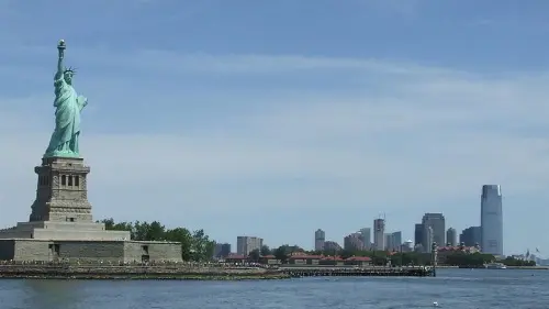 The Statue of Liberty in New York Harbor. Photo by Laslo Varga via Wikimedia Commons.