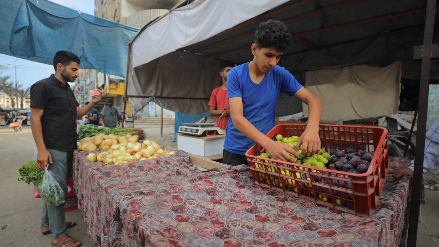 Gaza market