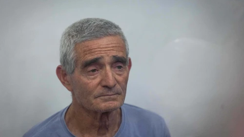 Anti-government activist Eyal Yaffe arrives for a hearing at the Jerusalem Magistrate's Court, March 29, 2025. Photo by Yonatan Sindel/Flash90.