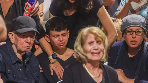 Yaniv Zohar at the funeral for his parents and sisters, Oct. 17, 2023. Photo by Yehoshua Yosef.