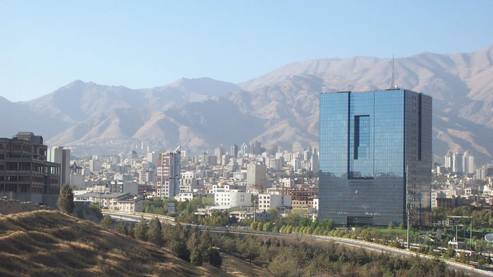 Central Bank of Iran in Tehran. Credit: Ensie & Matthias/Flickr.