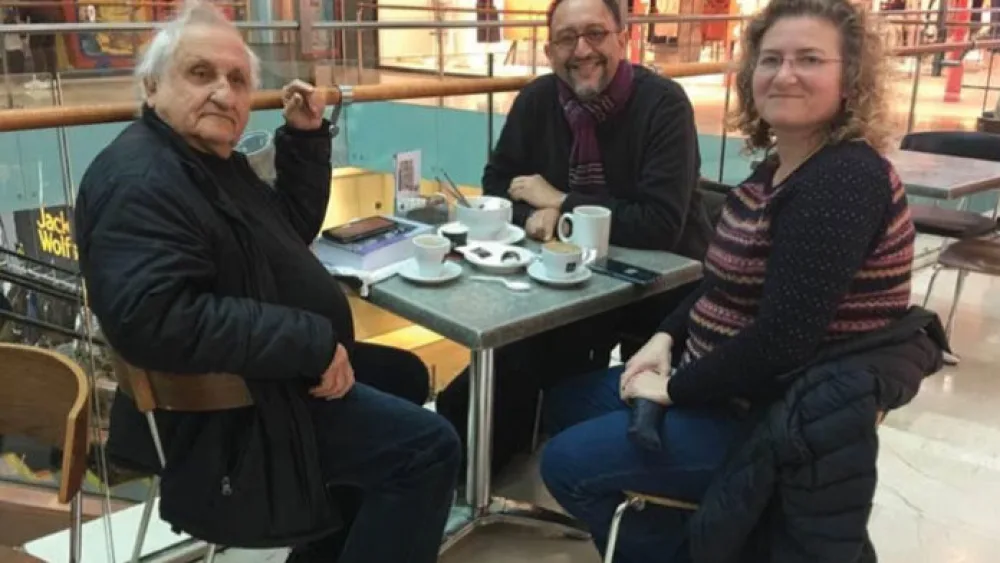 A.B. Yehoshua (left), Edna Assis and Daniel Bouskila having coffee in Givatayim, January 2020. Credit: Courtesy.