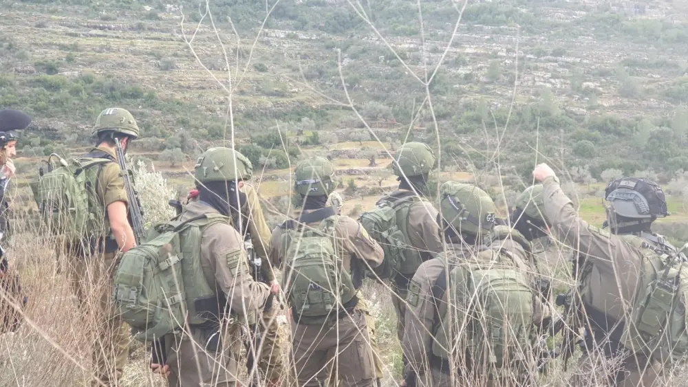 IDF commanders and soldiers from the pursuit of the assailant who committed the shooting attack at “HaParsa” Junction. Feb. 6, 2020. Credit: IDF Spokesperson’s Unit.
