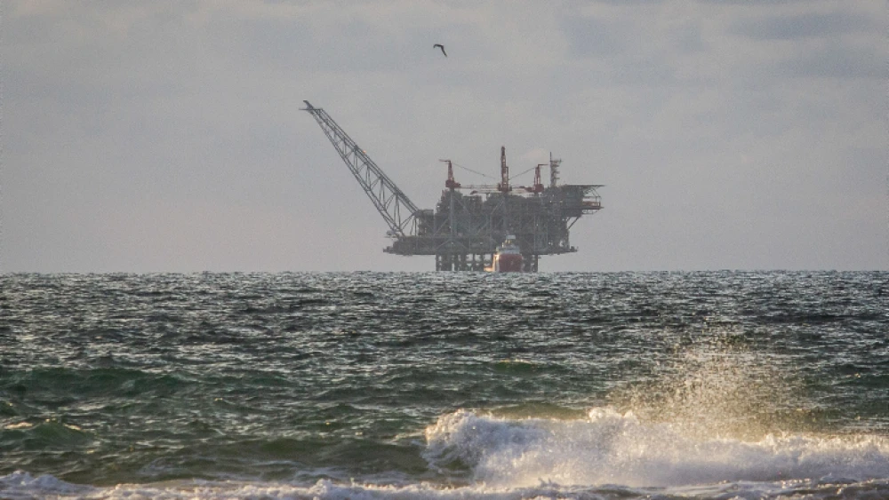 A view of the Israeli Leviathan gas field processing rig from Dor Habonim Beach Nature Reserve, Israel, on Jan. 1, 2020. Photo by Flash90.