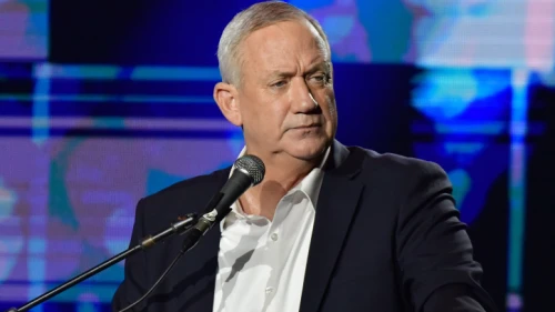 Then-Defense Minister Benny Gantz speaks at a ceremony in Tel Aviv honoring wounded soldiers, Nov. 21, 2021. Photo by Tomer Neuberg/Flash90.