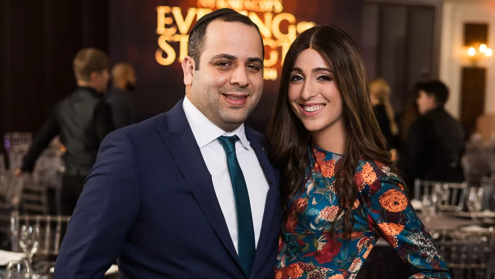 Rabbi Aryeh Wielgus attends an NCSY gala with his wife
