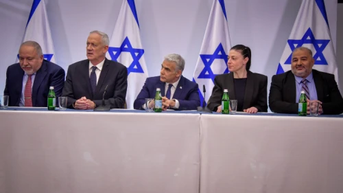 From left: Opposition party leaders Avigdor Liberman of Yisrael Beiteinu, Benny Gantz of National Unity, Yair Lapid of Yesh Atid, Merav Michaeli of Labor and Mansour Abbas of the United Arab List (Ra'am) hold a joint press conference in Tel Aviv, March 16, 2023. Photo by Avshalom Sassoni/Flash90.