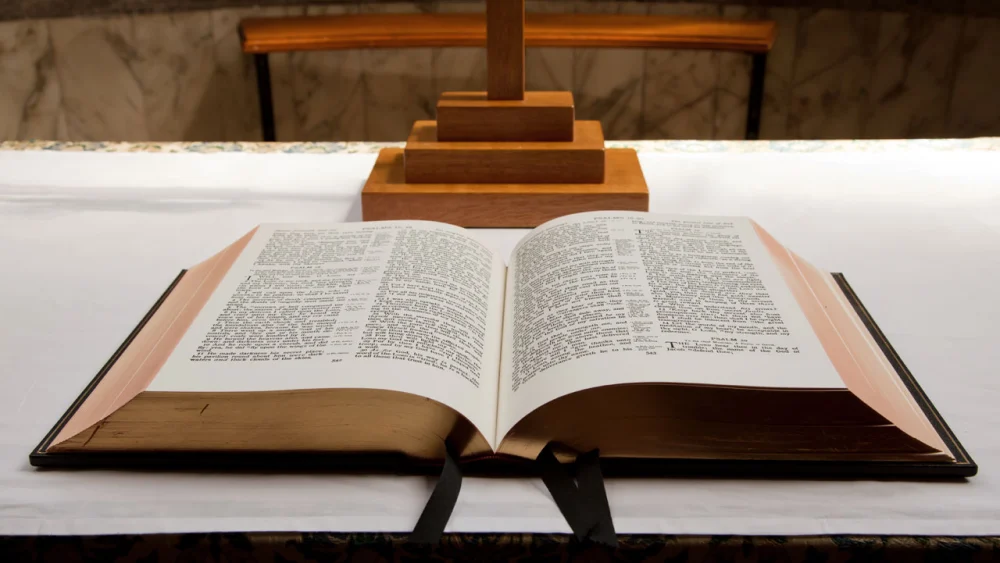 An open Bible. Credit: Publicdomainpictures.net