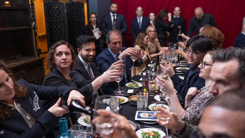 Mamdani Passover