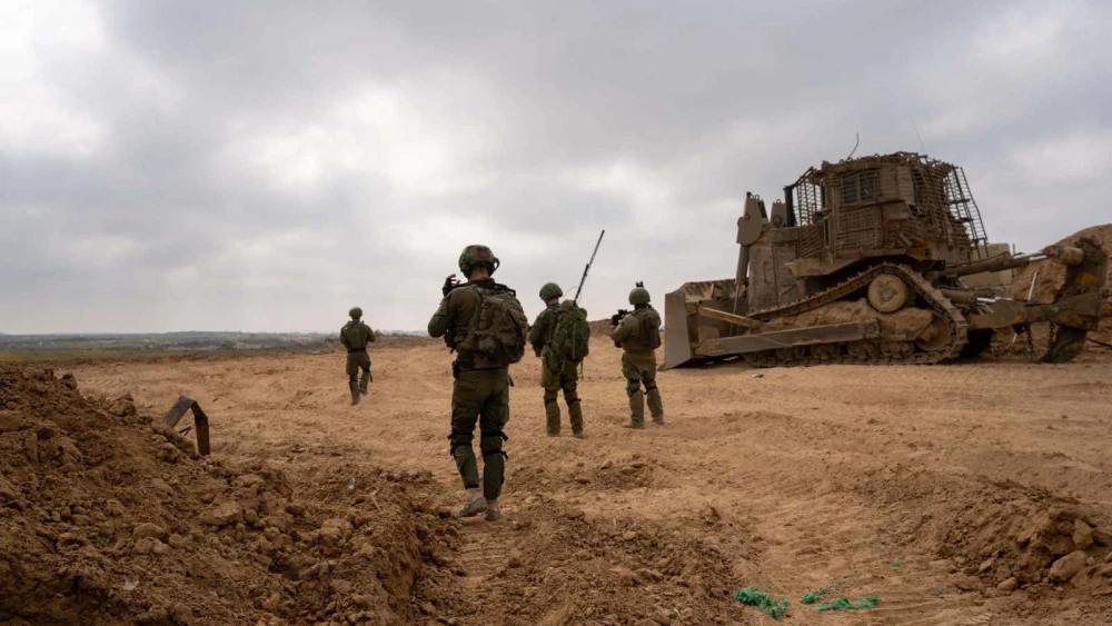 Israeli soldiers during operational activities in the central Gaza Strip on March 19, 2025. Credit: IDF.