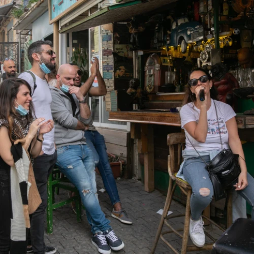 Jerusalemites at the Machane Yehuda Market on March 10, 2021. Photo by Olivier Fitoussi/Flash90.