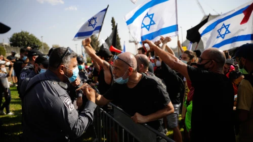 A protest against Israeli Prime Minister Benjamin Netanyahu outside the Knesset in Jerusalem on Sept. 29, 2020. Photo by Olivier Fitoussi/Flash90.