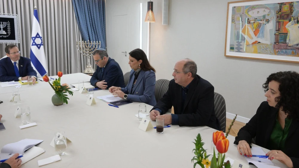 Israeli President Isaac Herzog meeting with representatives from the Labor Party on March 29, 2023 at the President's Residence in Jerusalem, Israel. Photo credit: Amos Ben-Gershom (GPO)