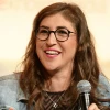 Mayim Bialik. Credit: Wallpaper Cave.