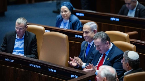 Prime Minister Benjamin Netanyahu, ministers and lawmakers attend a debate at the Knesset plenum in Jerusalem, Sept. 30, 2024. Photo by Yonatan Sindel/Flash90.