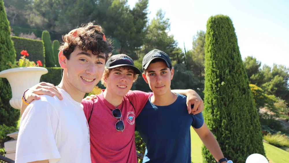 BBYO Israel Volunteer Program