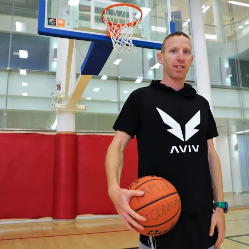 Former professional basketball player Tamir Goodman started a company that makes antimicrobial and moisture-wicking basketball nets to benefit the quality of performance for players, in addition to their well-being. Credit: Tamir/Aviv.