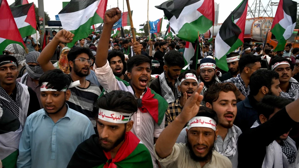 Supporters of Islami Jamiat-e-Talaba—the largest student organization in Pakistan—rally in Karachi in solidarity with the Palestinians, June 29, 2024. Photo by Rizwan Tabassum/AFP via Getty Images.