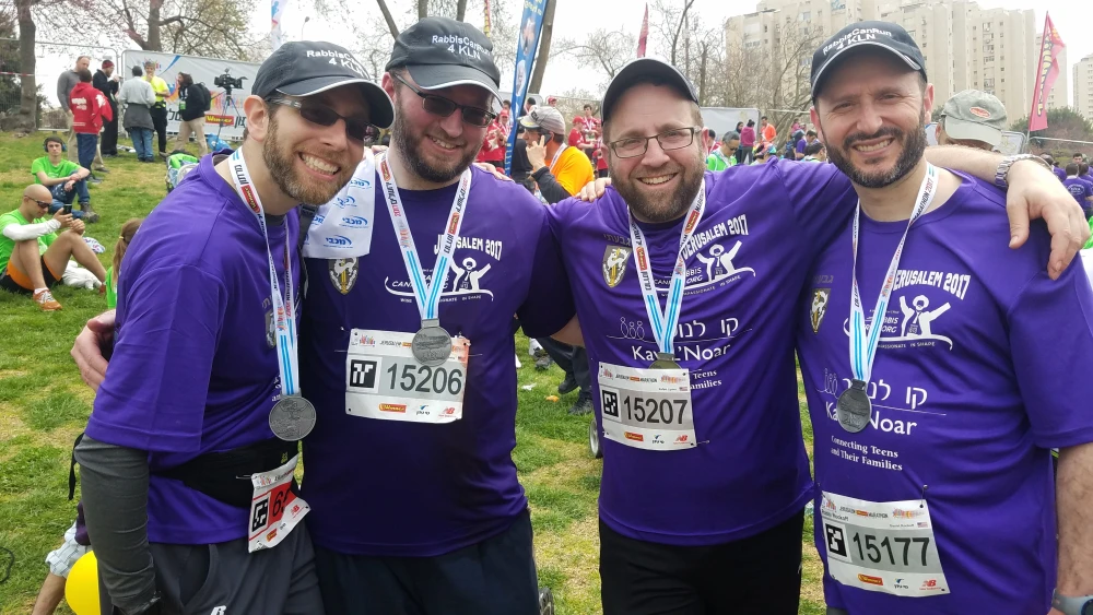 Jerusalem Marathon participants from the "Rabbis Can Run" initiative by Kav L'Noar. Credit: Kav L'Noar.