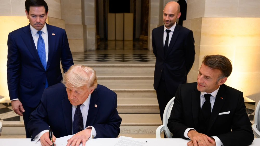 Trump Versailles Iran agreement MoU