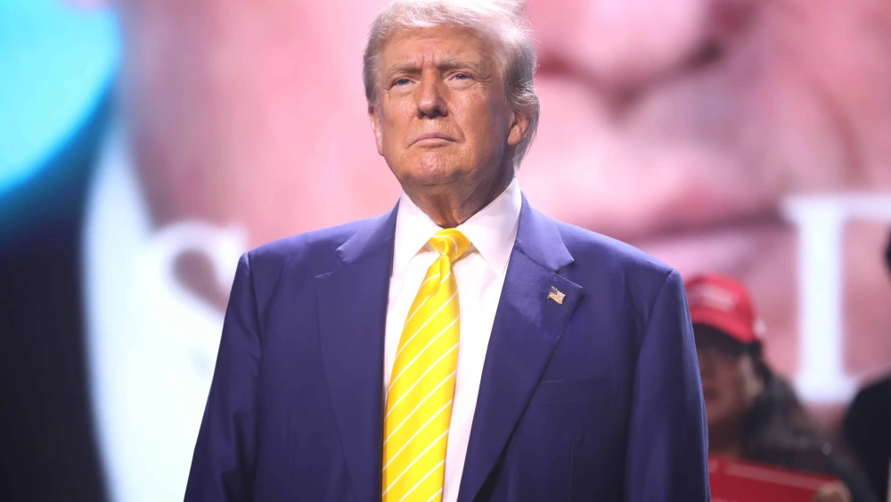 Donald Trump speaks with attendees at a rally at Dream City Church in Phoenix, Ariz., on June 6, 2024. Photo by Gage Skidmore/Wikimedia Commons.