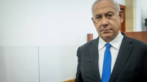 Former Israeli prime minister Benjamin Netanyahu arrives at the District Court in Jerusalem for a hearing on May 31, 2022. Photo by Yonatan Sindel/Flash90.