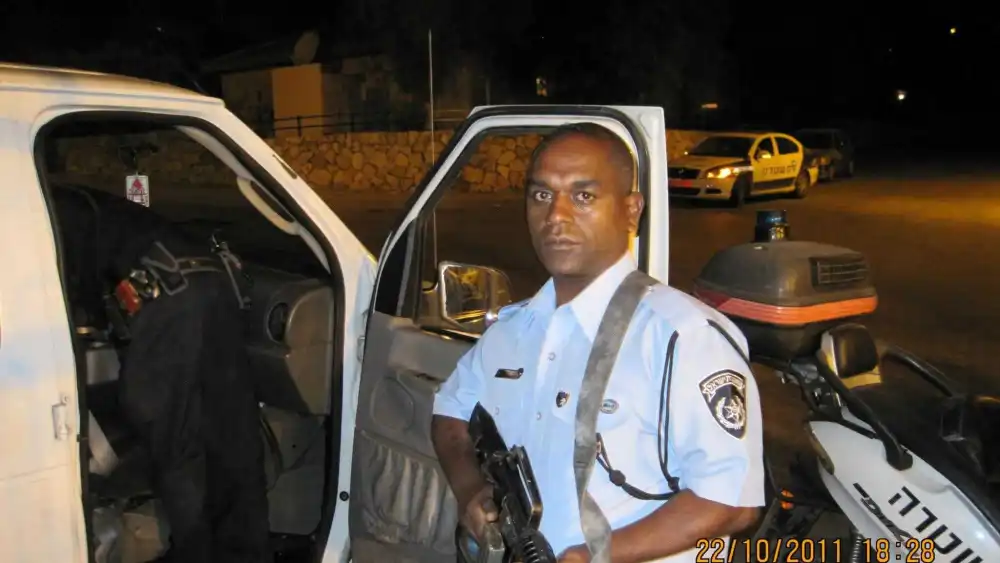 Shmuel Legesse serving in the Israel Police. Credit: Courtesy.