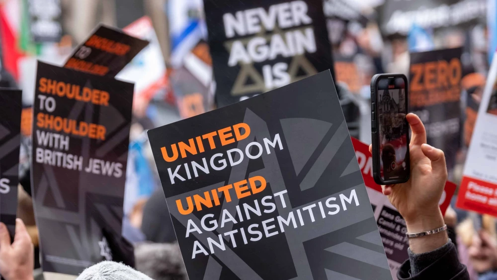 Pro-Israeli protesters at the “March Against Antisemitism” in London on Nov. 26, 2023. Credit: Andy Soloman/Shutterstock.