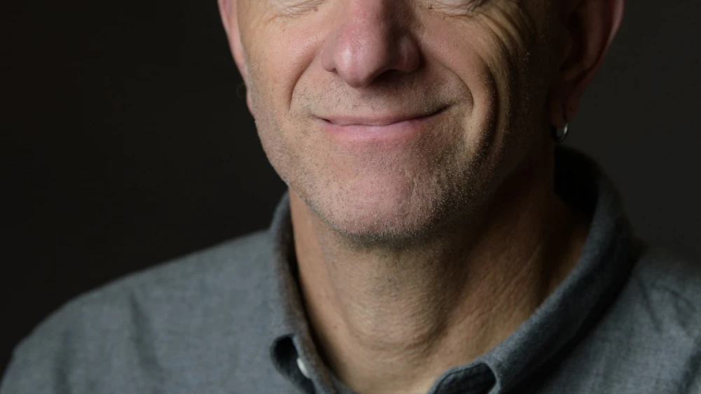 Professor Raz Jelinek, vice president of research and development at Ben-Gurion University of the Negev. Photo by Dani Machlis/BGU.