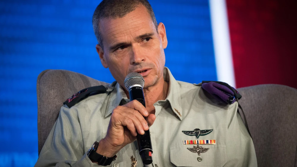 Maj. Gen. Yoel Strik, commander of the Northern Command, at a conference of the Israeli Television News Company in the Jerusalem International Convention Center (ICC) on Sept. 3, 2018. Photo by Yonatan Sindel/Flash90.