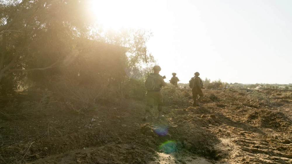 Israeli troops operating in the Hamas-ruled Gaza Strip, Dec. 6, 2023. Credit: IDF.
