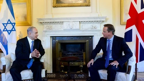 Click photo to download. Caption: Israeli Prime Minister Benjamin Netanyahu (left) meets with British Prime Minister David Cameron at Cameron's office in London on Sept. 10, 2015. Credit: Avi Ohayon/GPO.