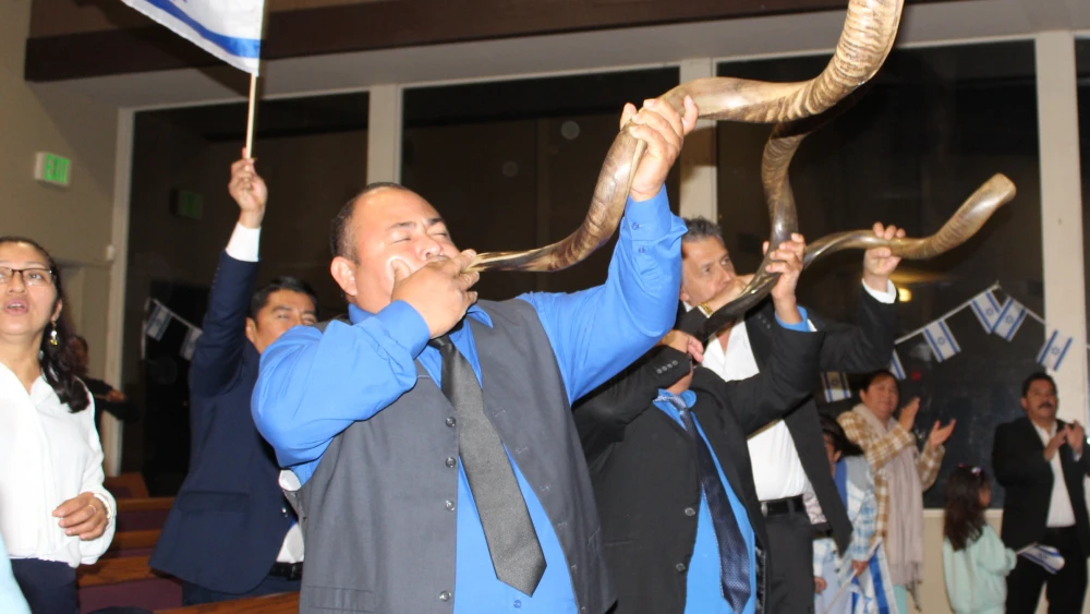 Latino Hispanic evangelicals Israel