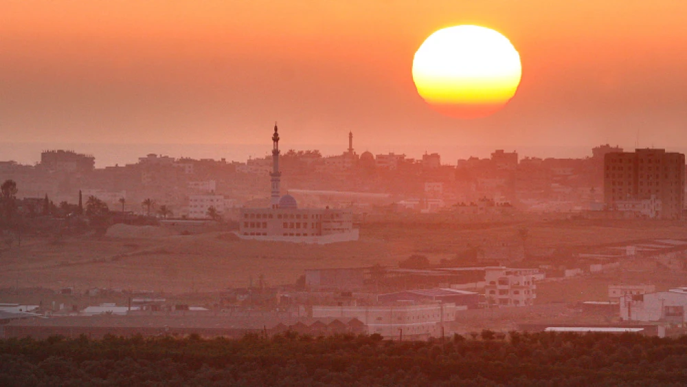 A general view of the northern Gaza Strip at sunset on May 23, 2007. Photo by Michal Fattal/Flash90.